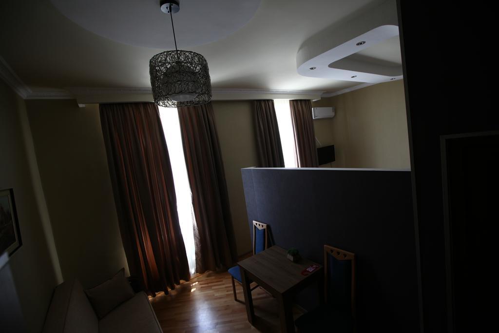 Hotel Almi Achalciche Pokój zdjęcie