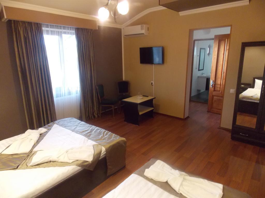 Hotel Almi Achalciche Pokój zdjęcie