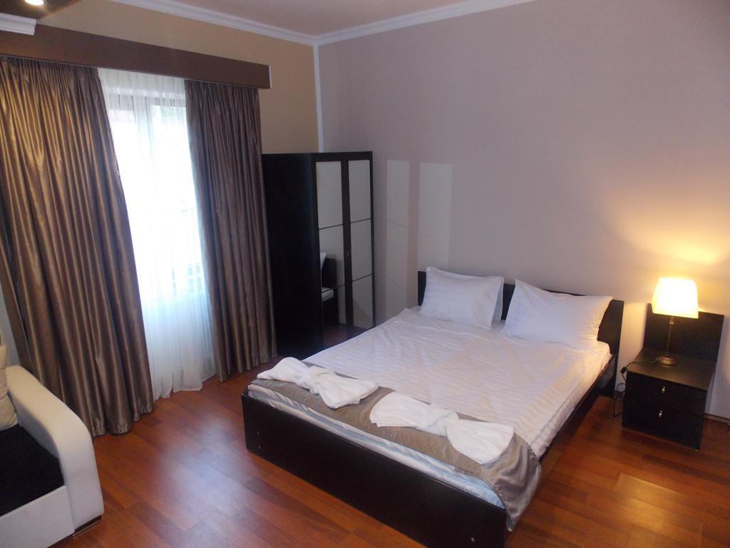 Hotel Almi Achalciche Pokój zdjęcie