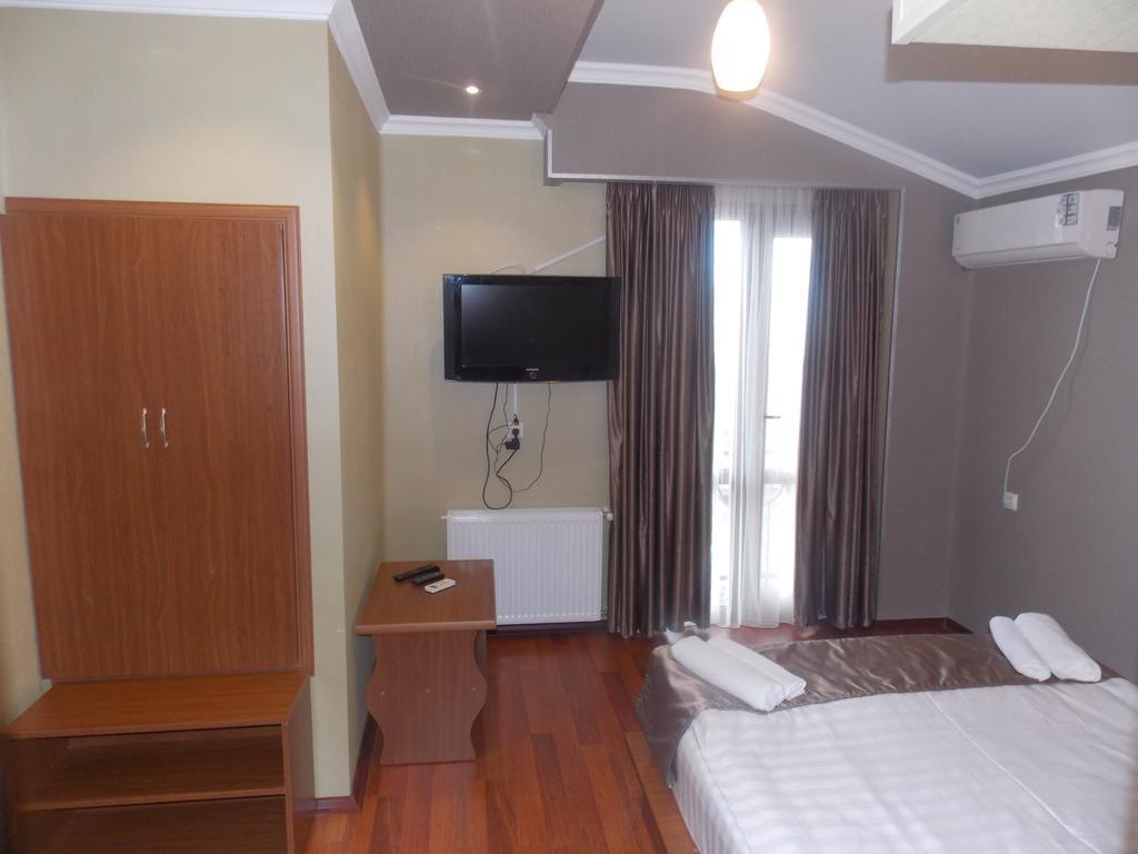 Hotel Almi Achalciche Pokój zdjęcie