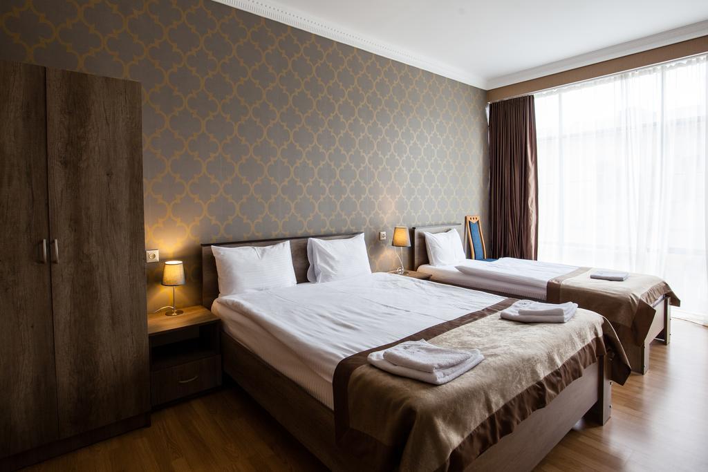 Hotel Almi Achalciche Zewnętrze zdjęcie